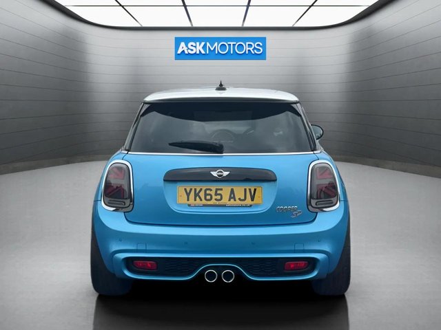 View our MINI HATCH
