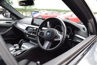 USED 2018 18 BMW 5 SERIES 3.0 540i M Sport Saloon 4dr Petrol Auto xDrive Euro 6 (s/s) (340 ps) M SPORT+ / H&K / DRIVER MEMORY