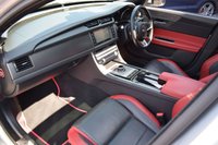 USED 2017 17 JAGUAR XF 3.0 V6 S Saloon 4dr Petrol Auto Euro 6 (s/s) (380 ps) PAN ROOF / FULL JAG HISTORY