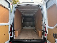USED 2022 72 RENAULT MASTER 2.3 dCi 35 Business+ Panel Van [ GLAZIERS FRAIL RACKING ] LWB Medium Roof Euro 6 (135 ps) Direct to us from lease company