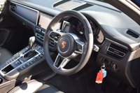 USED 2018 68 PORSCHE MACAN 2.0T SUV 5dr Petrol PDK 4WD Euro 6 (s/s) (245 ps) PAN ROOF / 14-WAY SEATS / PASM