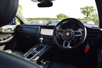USED 2018 68 PORSCHE MACAN 2.0T SUV 5dr Petrol PDK 4WD Euro 6 (s/s) (245 ps) PAN ROOF / 14-WAY SEATS / PASM