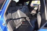 USED 2018 68 PORSCHE MACAN 2.0T SUV 5dr Petrol PDK 4WD Euro 6 (s/s) (245 ps) PAN ROOF / 14-WAY SEATS / PASM