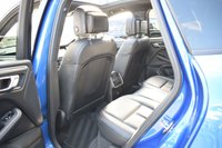 USED 2018 68 PORSCHE MACAN 2.0T SUV 5dr Petrol PDK 4WD Euro 6 (s/s) (245 ps) PAN ROOF / 14-WAY SEATS / PASM