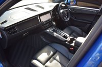 USED 2018 68 PORSCHE MACAN 2.0T SUV 5dr Petrol PDK 4WD Euro 6 (s/s) (245 ps) PAN ROOF / 14-WAY SEATS / PASM