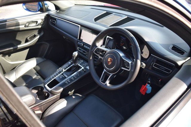 2018 Porsche Macan 2L null 5dr - Photo 3