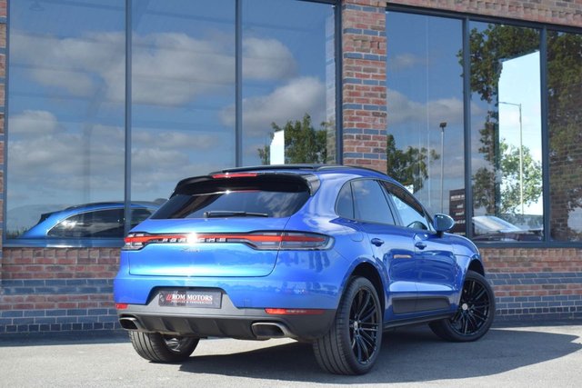 2018 Porsche Macan 2L null 5dr - Photo 2