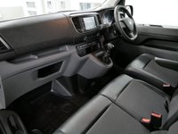 USED 2021 71 VAUXHALL VIVARO 3100 2.0 D 120 BHP L2 LONG SPORTIVE EDITION 6DR ( NO VAT ! ) AIR CON | CARPLAY | L2 LONG | NO VAT !