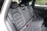 USED 2024 24 PORSCHE MACAN 2.0T T PDK 4WD  MAXTON BODYKIT 1OWNER PAN ROOF 21"s