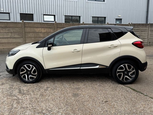 2017 Renault Captur 1.5L Signature Nav 5dr - Photo 7