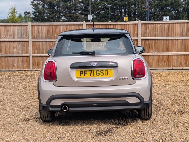 2022 MINI HATCH - Photo 4