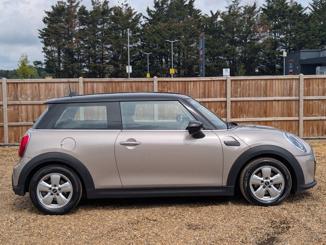 2022 MINI HATCH - Photo 6