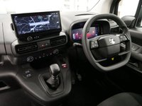 USED 2024 74 VAUXHALL COMBO 2300 1.5 TURBO D 130 BHP L1 SWB PRO EDITION ( NEW SHAPE ) SAT NAV FACELIFT | SAT NAV | AIR CON | 3 X SEATS