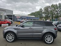 USED 2015 65 LAND ROVER RANGE ROVER EVOQUE 2.0 TD4 HSE Dynamic SUV 5dr Diesel Auto 4WD Euro 6 (s/s) (180 ps) A STUNNING ADDITION TO MASSIVE EVOQUE SELECTION FINISHED IN BEAUTIFUL WAITOMO GREY METALLIC PAINT+4 WHEEL DRIVE+DIESEL+AUTOMATIC+SERVICE HISTORY+ULEZ COMPLIANT+SANTORINI BLACK CONTRAST PAINTED ROOF WITH MATCHING SPOILER+PRIVACY GLASS+FULL LEATHER INTERIOR+FULL PANORAMIC GLASS ROOF WITH POWER BLIND+SATELLITE NAVIGATION+PARK ASSIST+CLIMATE CONTROL+20 INCH ALLOY WHEELS+COST NEW &pound;44495 MAKING THIS USED VEHICLE PHENOMENAL VALUE AT OUR LOW PRICE+1 FULL YEARS MOT PRIOR TO COLLECTION!!!!!!!!!!!!!!!!!!!!
