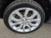 USED 2015 65 LAND ROVER RANGE ROVER EVOQUE 2.0 TD4 HSE Dynamic SUV 5dr Diesel Auto 4WD Euro 6 (s/s) (180 ps) A STUNNING ADDITION TO MASSIVE EVOQUE SELECTION FINISHED IN BEAUTIFUL WAITOMO GREY METALLIC PAINT+4 WHEEL DRIVE+DIESEL+AUTOMATIC+SERVICE HISTORY+ULEZ COMPLIANT+SANTORINI BLACK CONTRAST PAINTED ROOF WITH MATCHING SPOILER+PRIVACY GLASS+FULL LEATHER INTERIOR+FULL PANORAMIC GLASS ROOF WITH POWER BLIND+SATELLITE NAVIGATION+PARK ASSIST+CLIMATE CONTROL+20 INCH ALLOY WHEELS+COST NEW &pound;44495 MAKING THIS USED VEHICLE PHENOMENAL VALUE AT OUR LOW PRICE+1 FULL YEARS MOT PRIOR TO COLLECTION!!!!!!!!!!!!!!!!!!!!