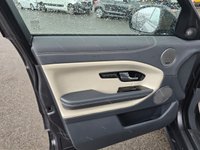 USED 2015 65 LAND ROVER RANGE ROVER EVOQUE 2.0 TD4 HSE Dynamic SUV 5dr Diesel Auto 4WD Euro 6 (s/s) (180 ps) A STUNNING ADDITION TO MASSIVE EVOQUE SELECTION FINISHED IN BEAUTIFUL WAITOMO GREY METALLIC PAINT+4 WHEEL DRIVE+DIESEL+AUTOMATIC+SERVICE HISTORY+ULEZ COMPLIANT+SANTORINI BLACK CONTRAST PAINTED ROOF WITH MATCHING SPOILER+PRIVACY GLASS+FULL LEATHER INTERIOR+FULL PANORAMIC GLASS ROOF WITH POWER BLIND+SATELLITE NAVIGATION+PARK ASSIST+CLIMATE CONTROL+20 INCH ALLOY WHEELS+COST NEW &pound;44495 MAKING THIS USED VEHICLE PHENOMENAL VALUE AT OUR LOW PRICE+1 FULL YEARS MOT PRIOR TO COLLECTION!!!!!!!!!!!!!!!!!!!!