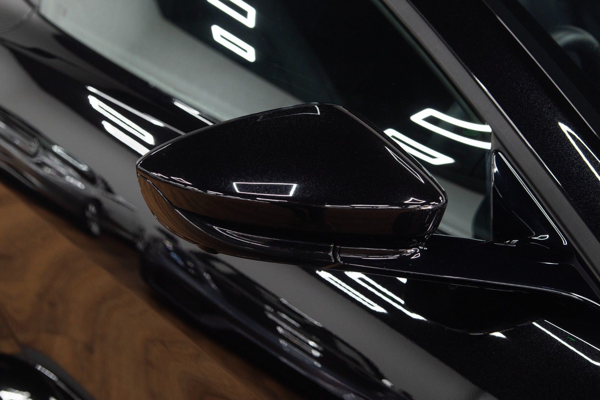 USED 2021 21 ASTON MARTIN VANTAGE 4.0 V8 Coupe 2dr Petrol Manual 