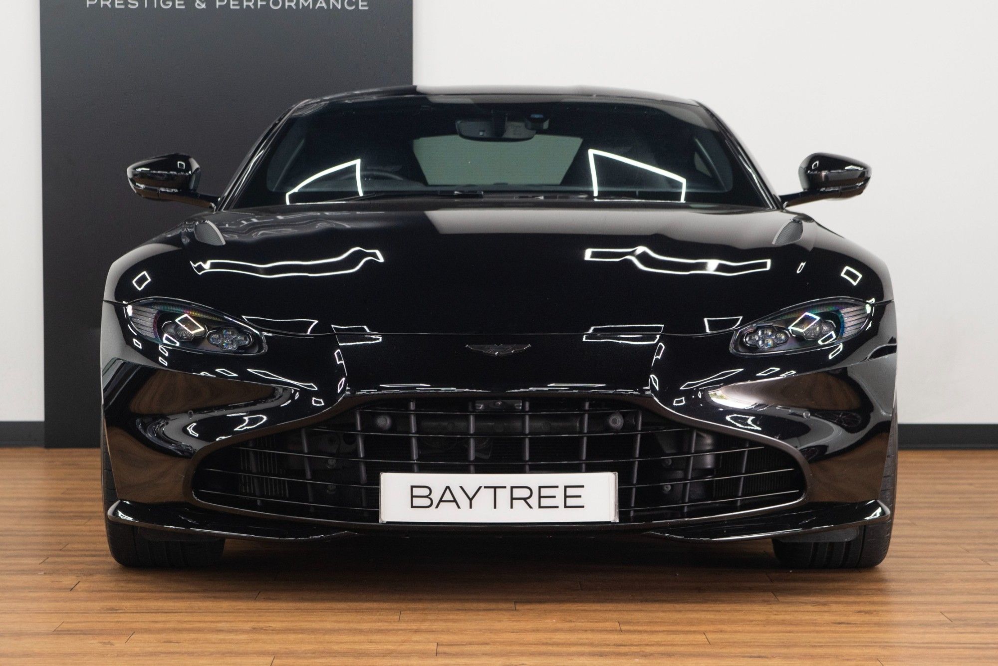 USED 2021 21 ASTON MARTIN VANTAGE 4.0 V8 Coupe 2dr Petrol Manual 