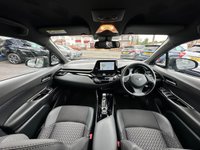 USED 2022 22 TOYOTA C-HR 1.8 VVT-h GPF Design SUV 5dr Petrol Hybrid CVT Euro 6 (s/s) (122 ps) ** RAC BUYSURE INSPECTED **