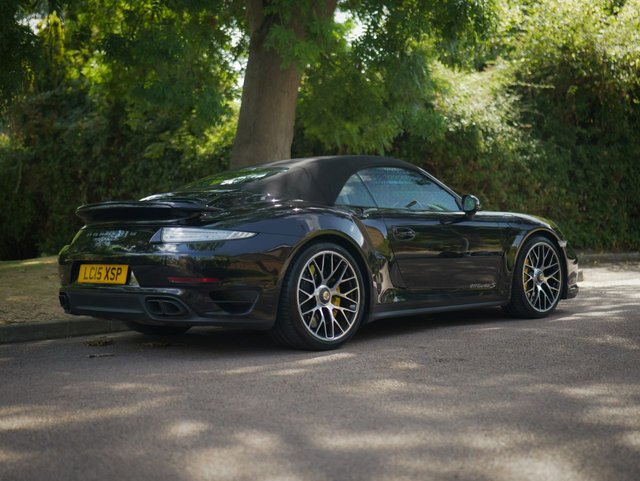 2015 PORSCHE 911 - Photo 10