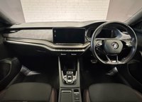 USED 2021 21 SKODA OCTAVIA 2.0 TDI vRS Estate 5dr Diesel DSG 4WD Euro 6 (s/s) (200 ps) +DYNAMIC CHASSIS CONTROL+