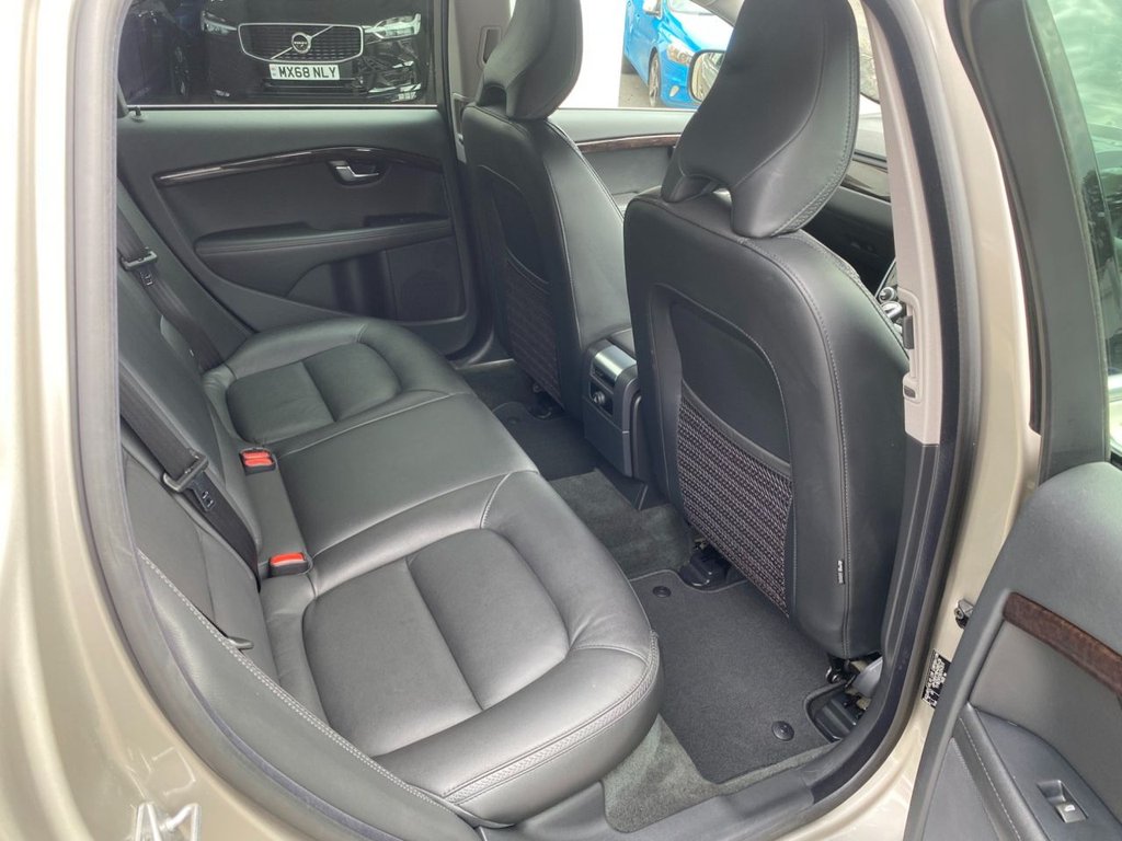 USED 2015 65 VOLVO XC70 2.4 D5 SE Lux Estate 5dr Diesel Auto AWD Euro 6 (s/s) (220 ps) 1 OWNER FULL SERVICE HISTORY