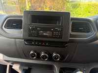 USED 2022 22 RENAULT TRUCKS MASTER 35 L3 H2 LWB MED ROOF [ AIR CON ] PANEL VAN 148 BHP MANAGERS SPECIAL