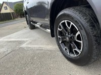 USED 2017 17 TOYOTA HILUX 2.4 D-4D Invincible X Pickup Double Cab 4dr Diesel Manual 4WD Euro 6 (TSS, 3.5t) (150 ps) 