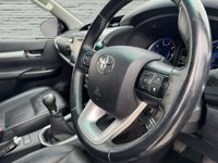 USED 2017 17 TOYOTA HILUX 2.4 D-4D Invincible X Pickup Double Cab 4dr Diesel Manual 4WD Euro 6 (TSS, 3.5t) (150 ps) 