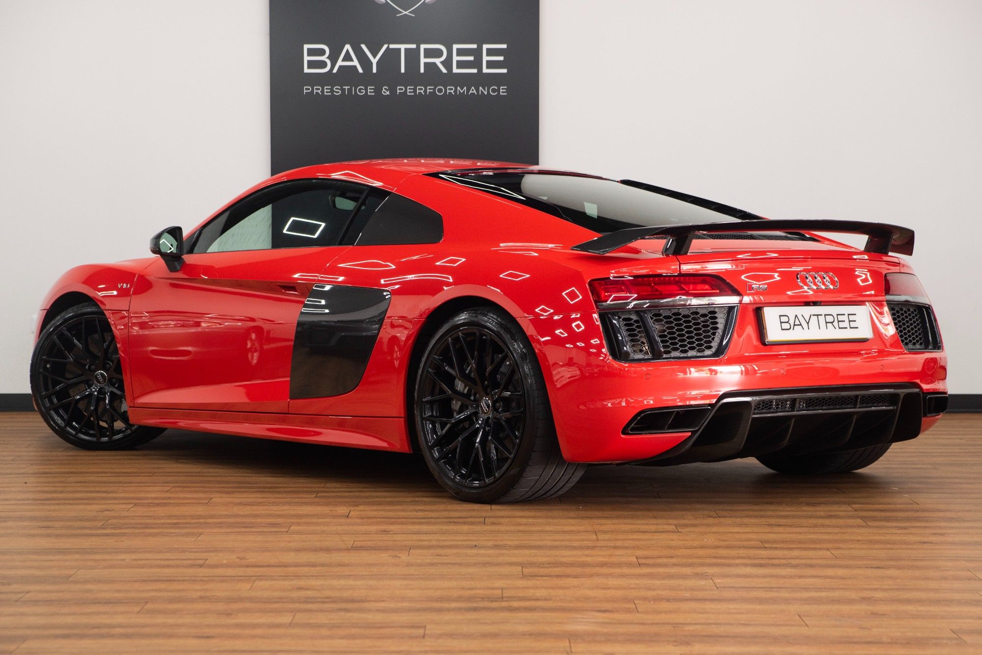 USED 2017 17 AUDI R8 5.2 FSI V10 Plus Coupe  