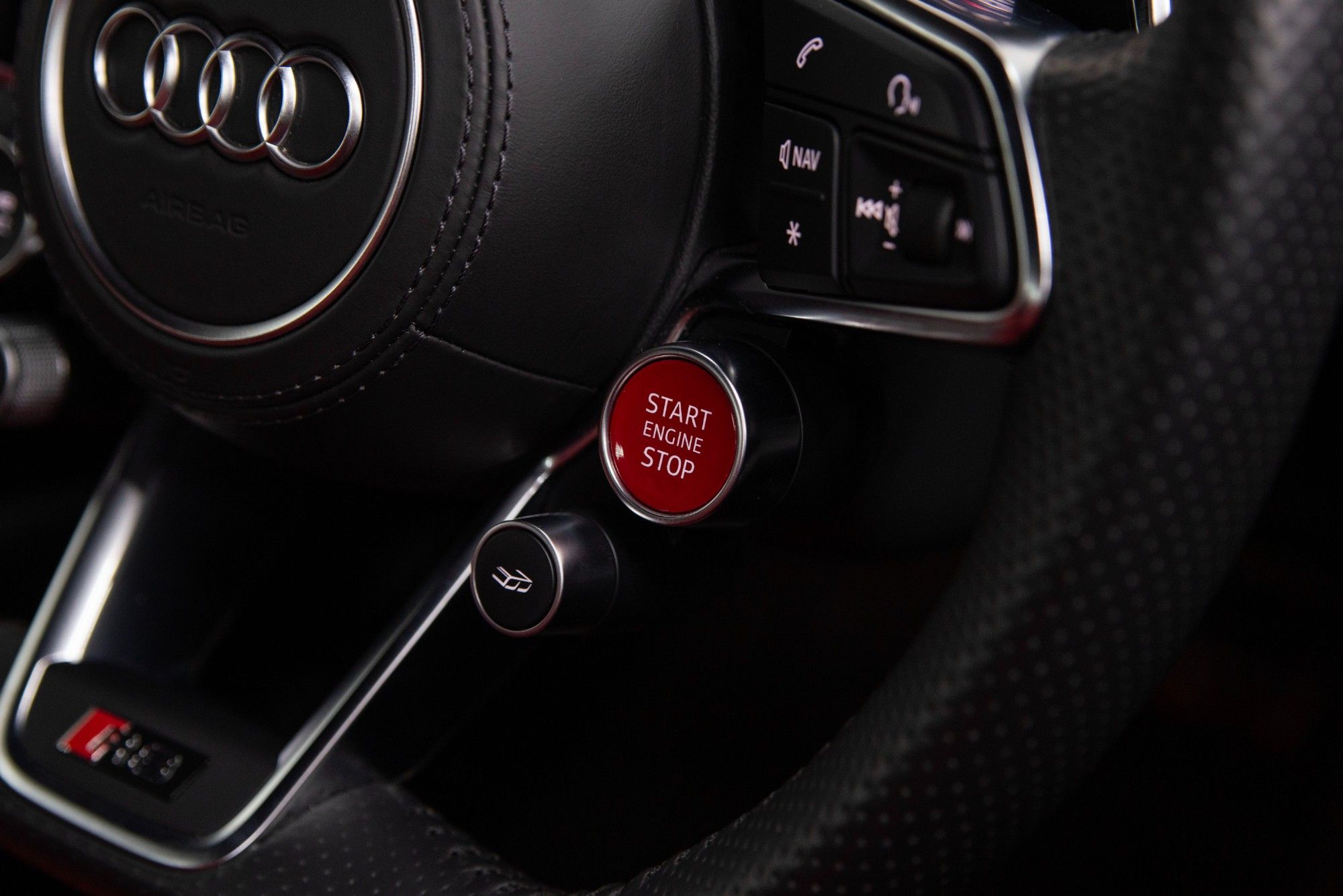 USED 2017 17 AUDI R8 5.2 FSI V10 Plus Coupe  