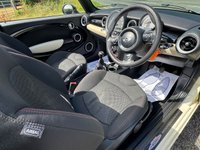 USED 2015 15 MINI CONVERTIBLE 1.6 One Convertible 2dr Petrol Manual Euro 6 (98 ps) &pound;3215 OF FACTORY EXTRAS
