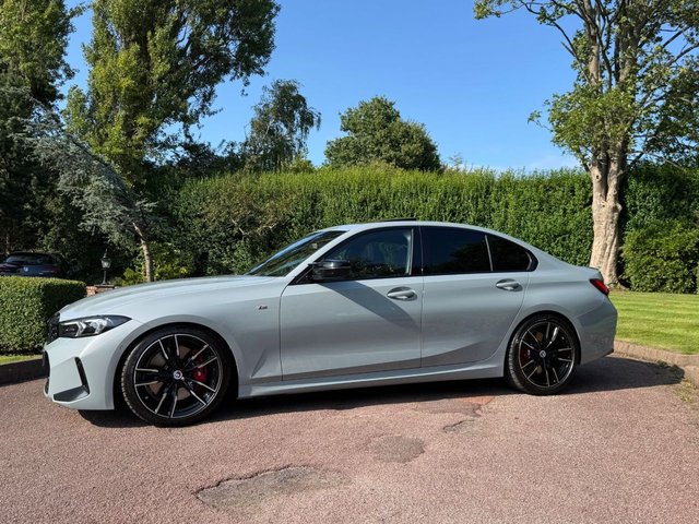View our BMW 3 SERIES