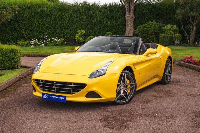View our FERRARI CALIFORNIA