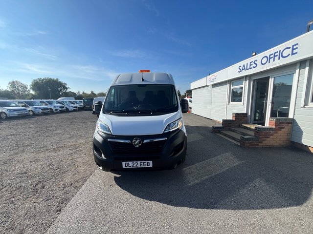 2022 Vauxhall Movano 2.2L Dynamic 5dr - Photo 2