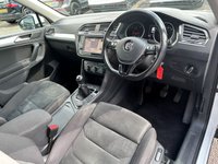 USED 2017 17 VOLKSWAGEN TIGUAN 2.0 TDI BlueMotion Tech SE Navigation SUV 5dr Diesel Manual 4Motion Euro 6 (s/s) (150 ps) 2 KEYS BOOK PACK FANTASTIC HISTORY WITH TIMING BELT CHANGE @68K FULLY SERVICED AND 1 YEAR MOT WITHIN THE SALE