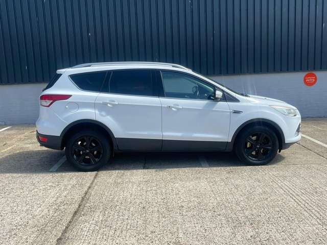 View our FORD KUGA