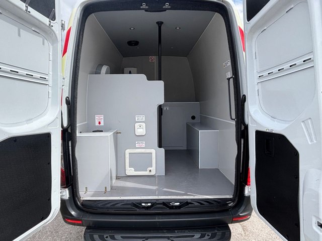 2021 MERCEDES-BENZ SPRINTER £21995 + VAT CREW VAN MESS UNIT VAN STOCKPORT - Photo 4