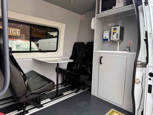 2021 MERCEDES-BENZ SPRINTER £21995 + VAT CREW VAN MESS UNIT VAN STOCKPORT - Photo 5
