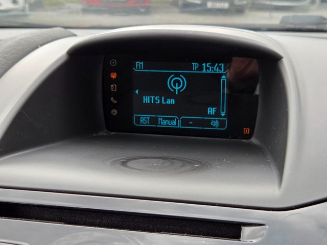 2013 FORD FIESTA 1.25 Zetec Hatchback 3dr Petrol Manual Euro 5 (82 ps) - Photo 9