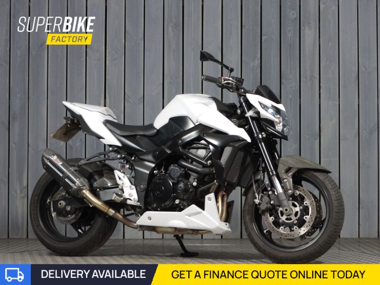 SUZUKI GSR750GSR750
