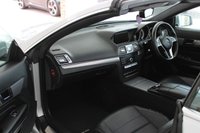 USED 2016 16 MERCEDES-BENZ E-CLASS 2.1 E220 BlueTEC AMG Line Cabriolet 2dr Diesel G-Tronic+ Euro 6 (s/s) (177 ps) 