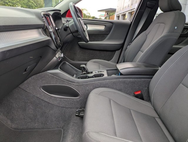 2022 Volvo Xc40 1.5L Inscription Expression 5dr - Photo 9