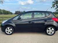 USED 2013 63 KIA VENGA 1.6 2 MPV 5dr Petrol Auto Euro 5 (123 bhp) AUTMATIC+FULL SERVICE