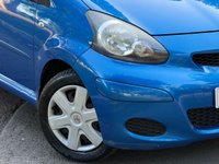 USED 2009 59 TOYOTA AYGO 1.0 VVT-i Blue Hatchback 5dr Petrol Manual Euro 4 (67 bhp) 