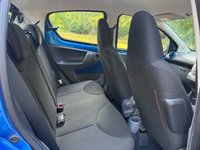 USED 2009 59 TOYOTA AYGO 1.0 VVT-i Blue Hatchback 5dr Petrol Manual Euro 4 (67 bhp) 