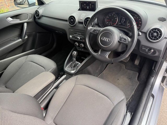 2015 AUDI A1 - Photo 11