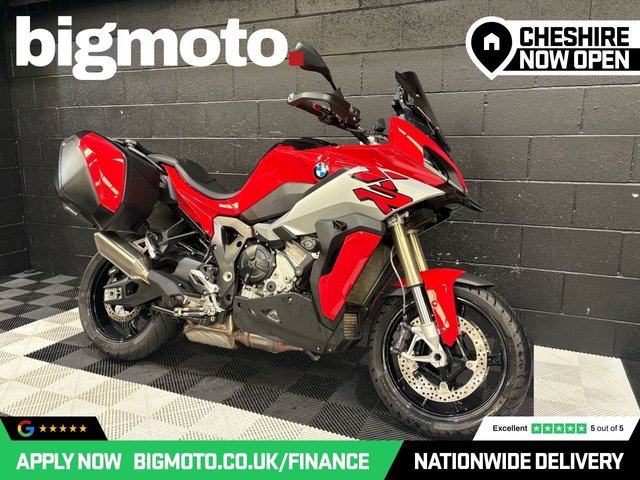 View our BMW S 1000 XR