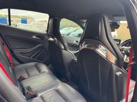 USED 2015 15 MERCEDES-BENZ GLA 2.0 GLA45 AMG SUV 5dr Petrol SpdS DCT 4MATIC Euro 6 (s/s) (360 ps) 