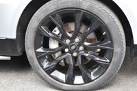USED 2021 21 LAND ROVER RANGE ROVER SPORT 3.0 D300 MHEV HSE Silver SUV 5dr Diesel Auto 4WD Euro 6 (s/s) (300 ps) COLOUR REVERSE CAMERA, SIDE TUBES,